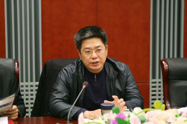 04市委秘書長張士軍向書記匯報工作.JPG
